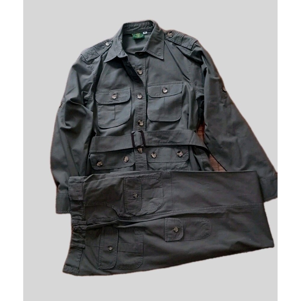 Tag Safari Green 2-pc Travelers Jacket and Cargo Pants Size 8